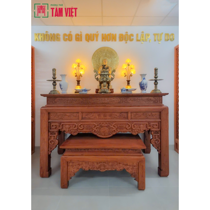 Bàn Thờ Kim Tiền Gỗ Hương Cao Cấp – Thiết Kế Bề Thế Cho Không Gian Thờ Sang Trọng