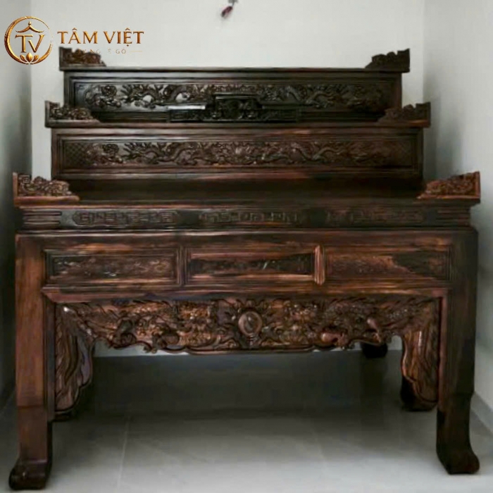 Bàn Thờ Rồng 3 Tầng Gỗ Chiu Liu Bề Thế Và Uy Nghi