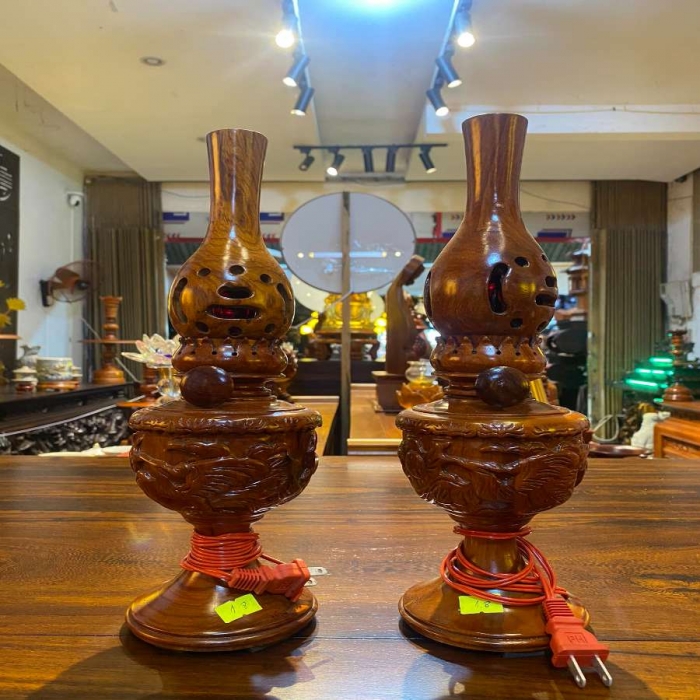Đèn dầu gỗ