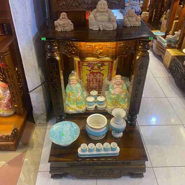Mẫu bàn thờ Tài Địa gỗ Chiu Liu