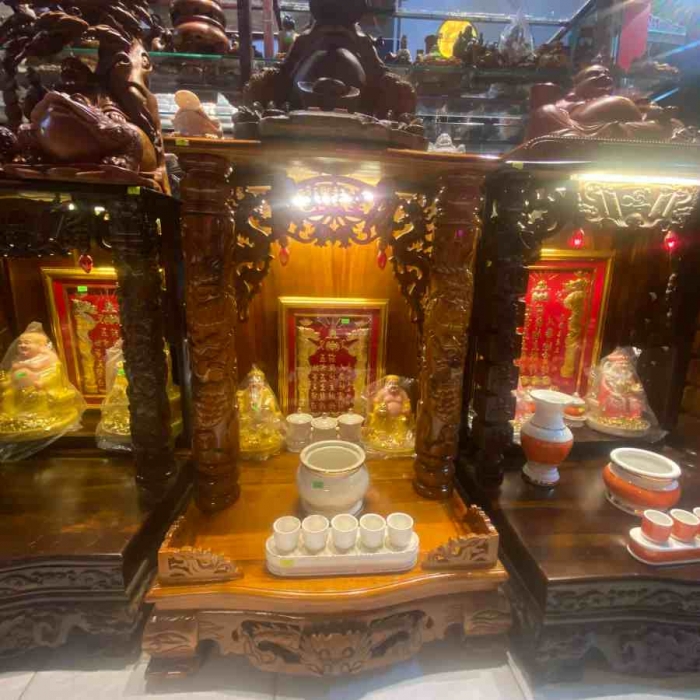 Bàn thờ Tài Địa gỗ Hương