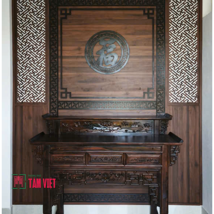 Bàn Giao Không Gian Thờ Gỗ Chiu Liu 2 Tầng Kết Hợp Vách CNC Tại Đa Phước 9, Ngũ Hành Sơn