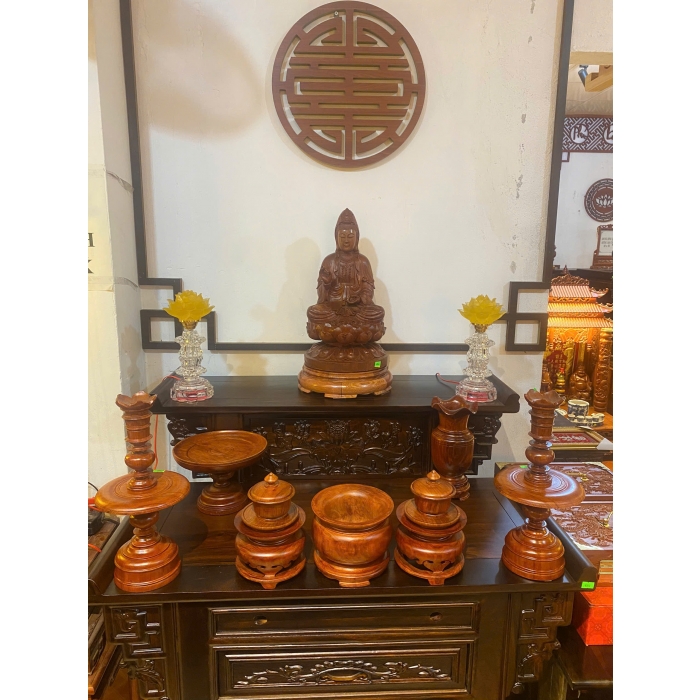 Bộ đồ thờ gỗ Hương